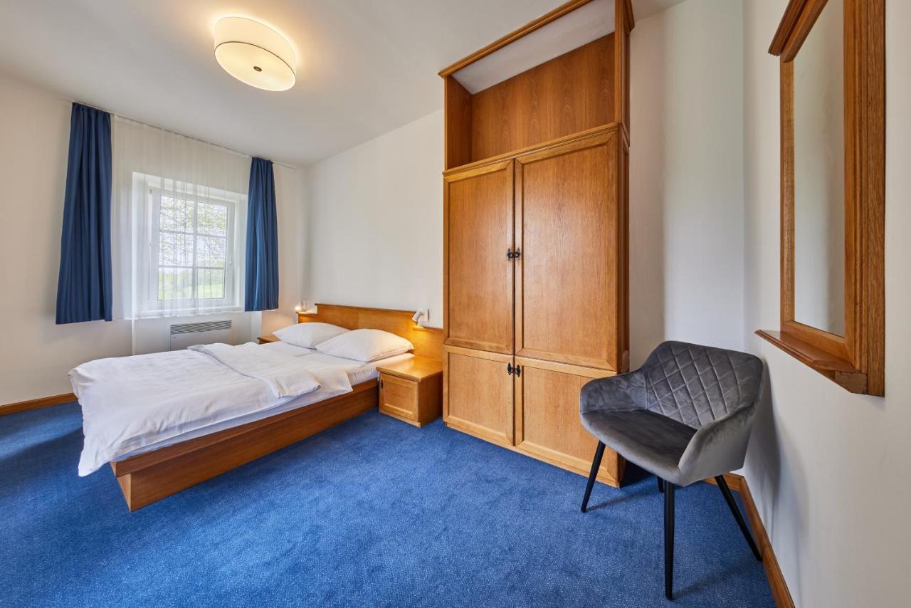 Hotel Auri Rudnik Ngoại thất bức ảnh